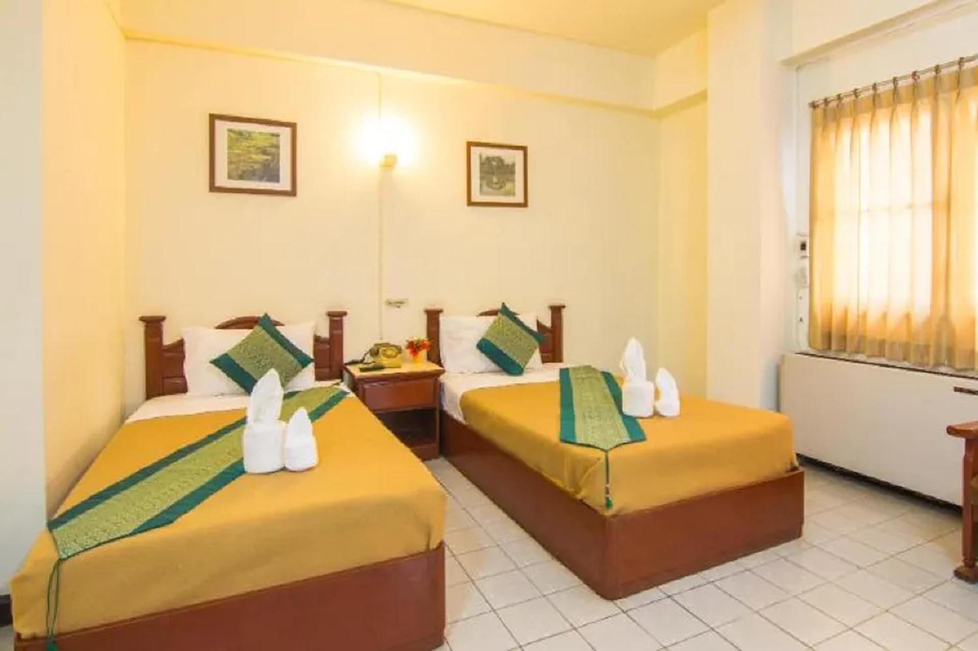 Khelang Nakorn Hotel Lampang Extérieur photo