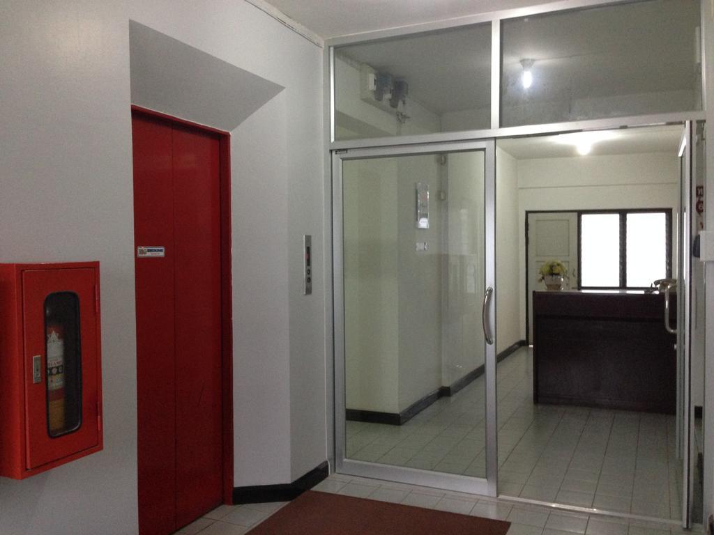 Khelang Nakorn Hotel Lampang Extérieur photo