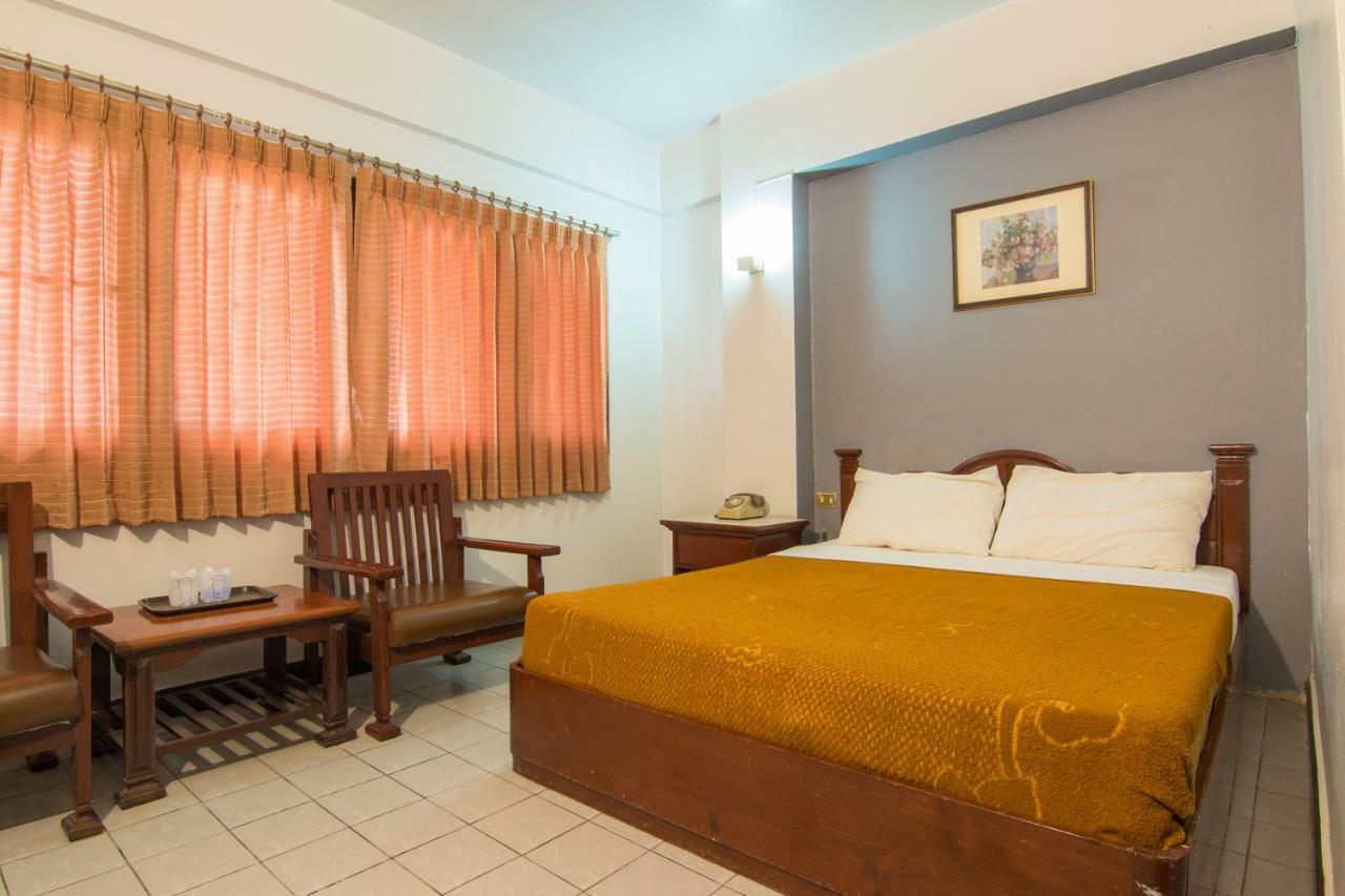 Khelang Nakorn Hotel Lampang Extérieur photo