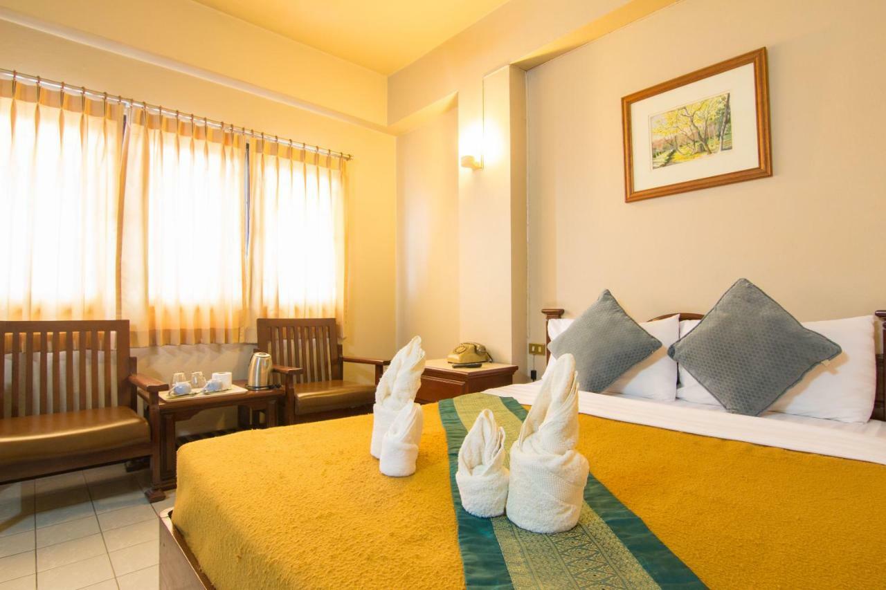 Khelang Nakorn Hotel Lampang Extérieur photo
